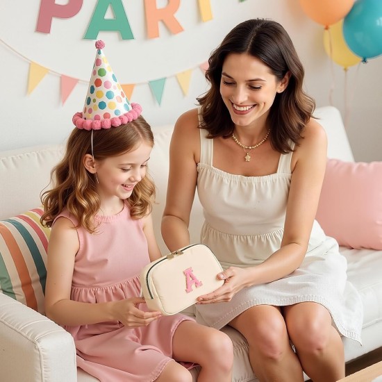 mibasies Cadeaux de Pâques pour enfants filles, sac banane initial, cadeaux d'anniversaire pour 4 5 6 7 8 9 10 11 12 13 adolescentes – Objets tendance personnalisés mignons – Crème A